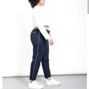 Wildfang THE ESSENTIAL DRAWSTRING PANT. Navy W White Stripe LARGE NWT